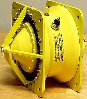 Lubell VC2C yellow low frequency underwater transducer